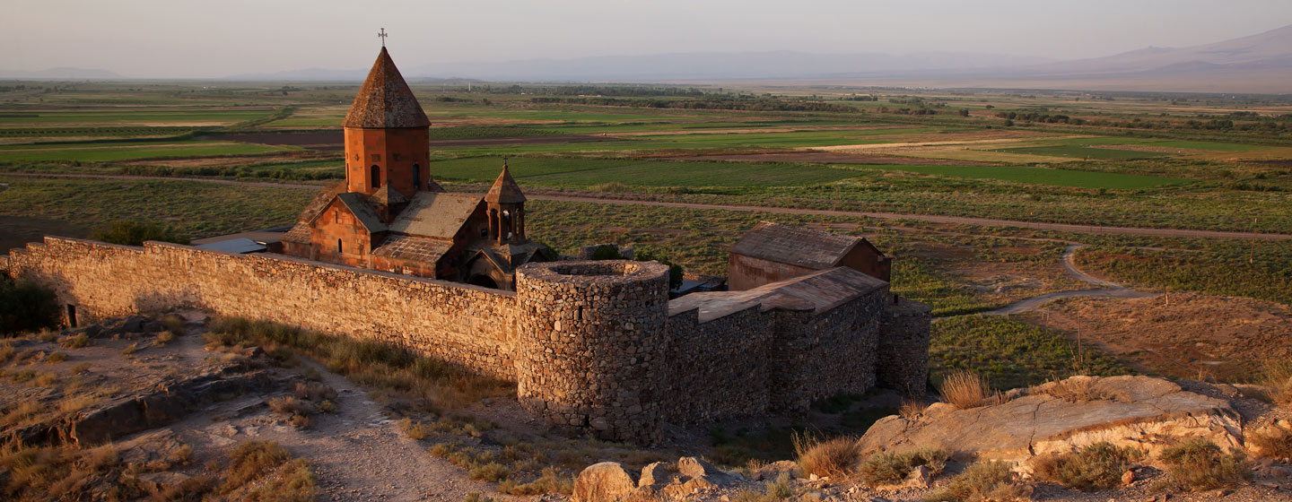 מנזר חור ויראפ, ארמניה