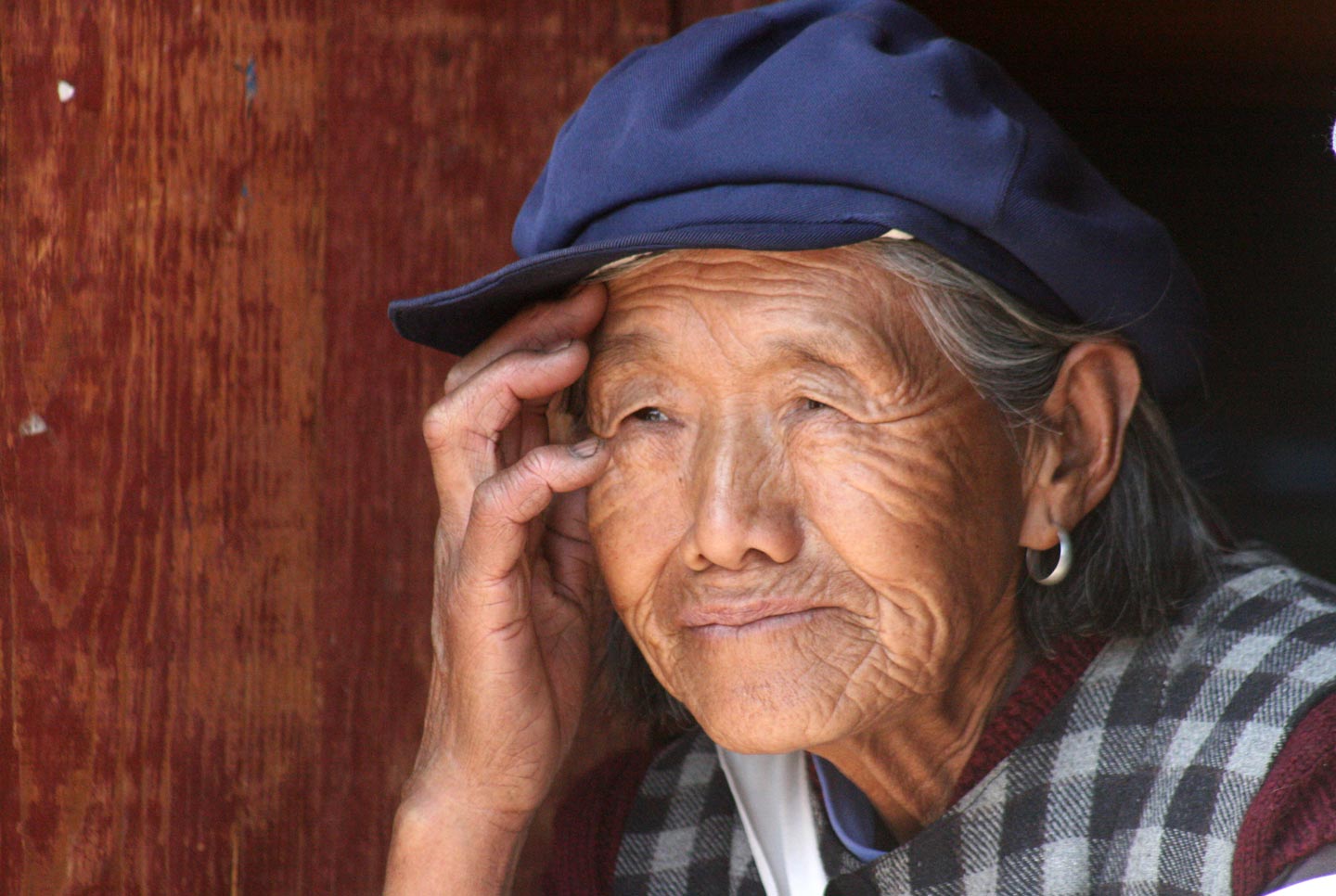 אשה משבט נאשי, מחוז יונאן, דרום מערב סין