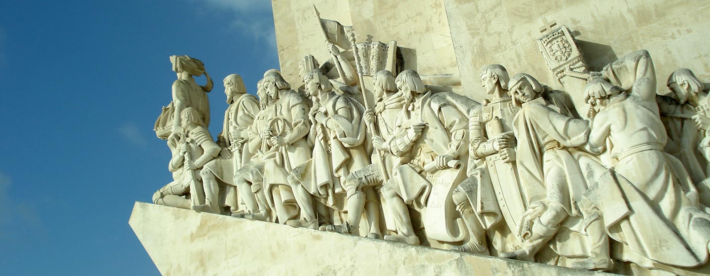 פורטוגל - אנדרטת מגלי עולם בליסבון