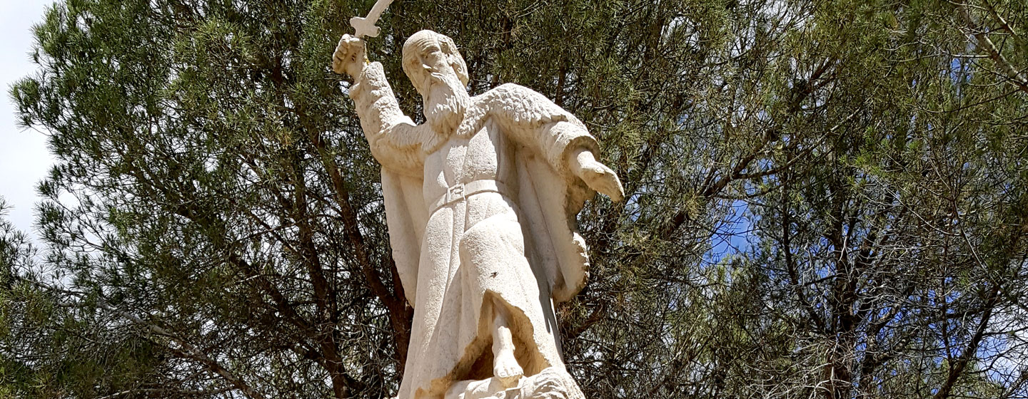 פסל אליהו הנביא בקרן הכרמל